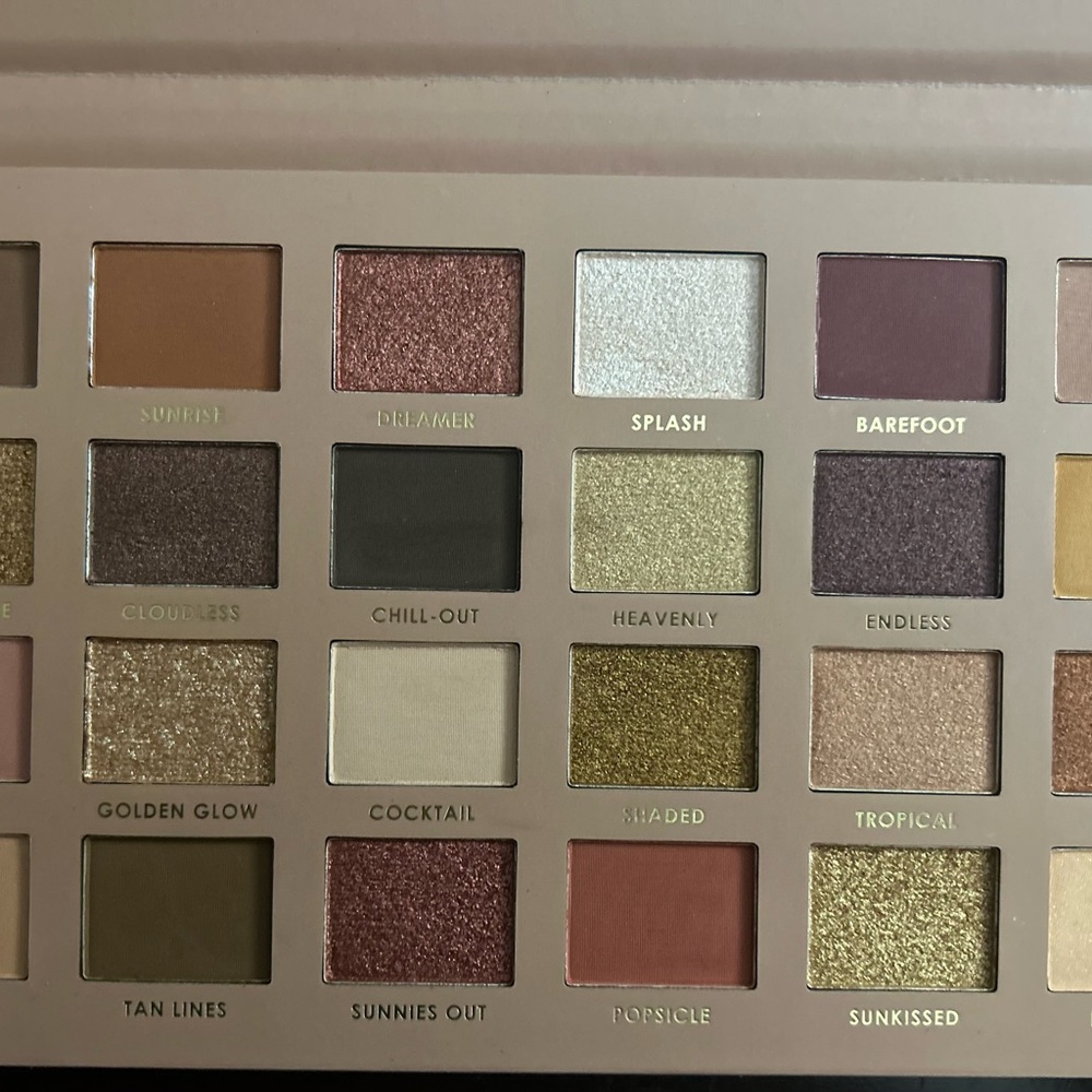 Ciate Gold and Cream Eyeshadow Palette Versatile Makeup